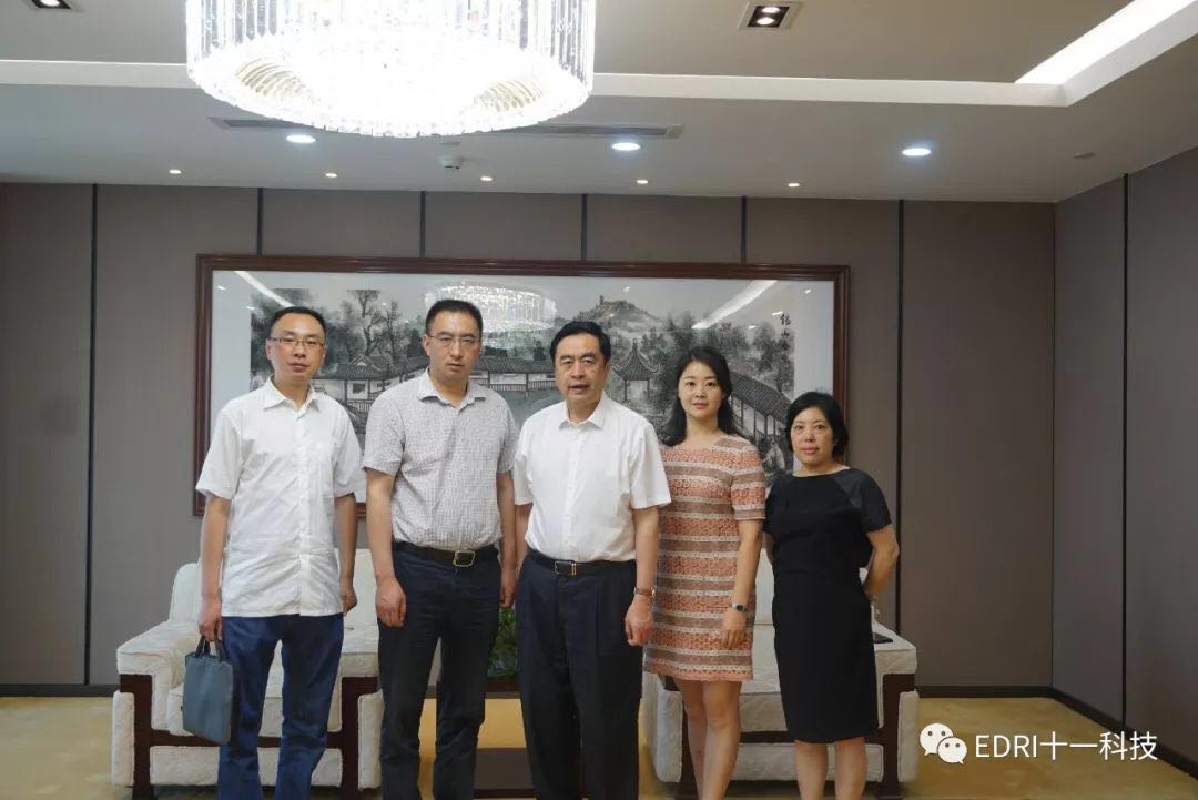 1528420421854068.jpg 17.jpg