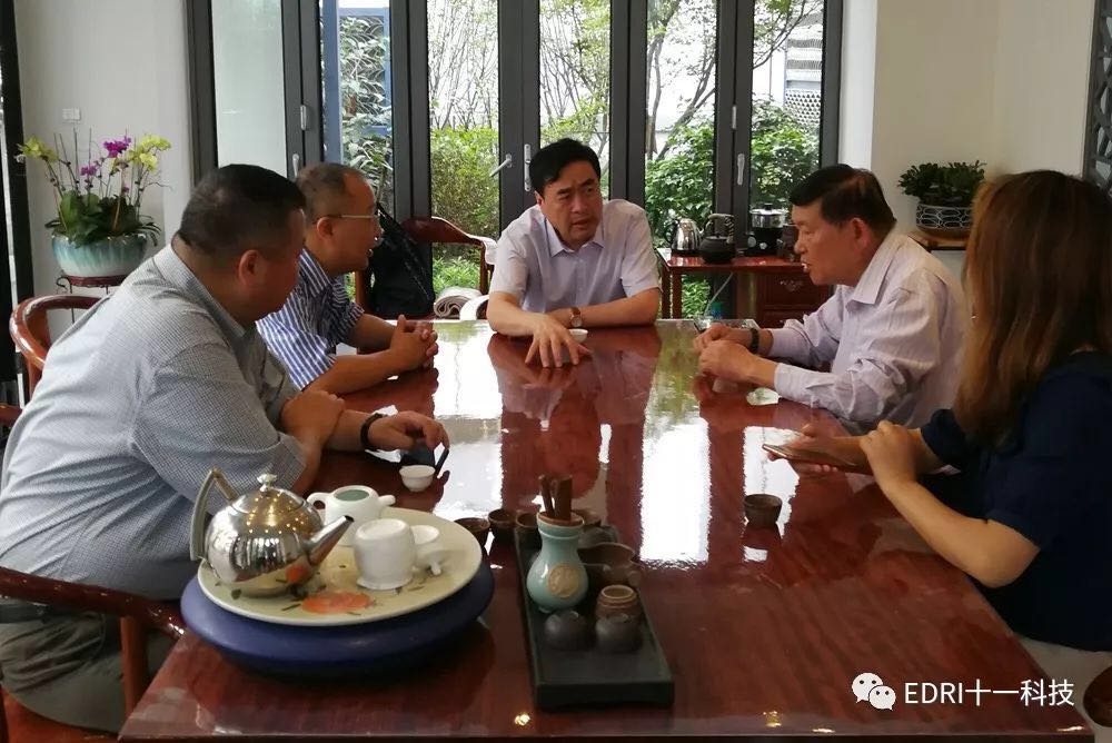 1529910628150532.jpg 29.jpg