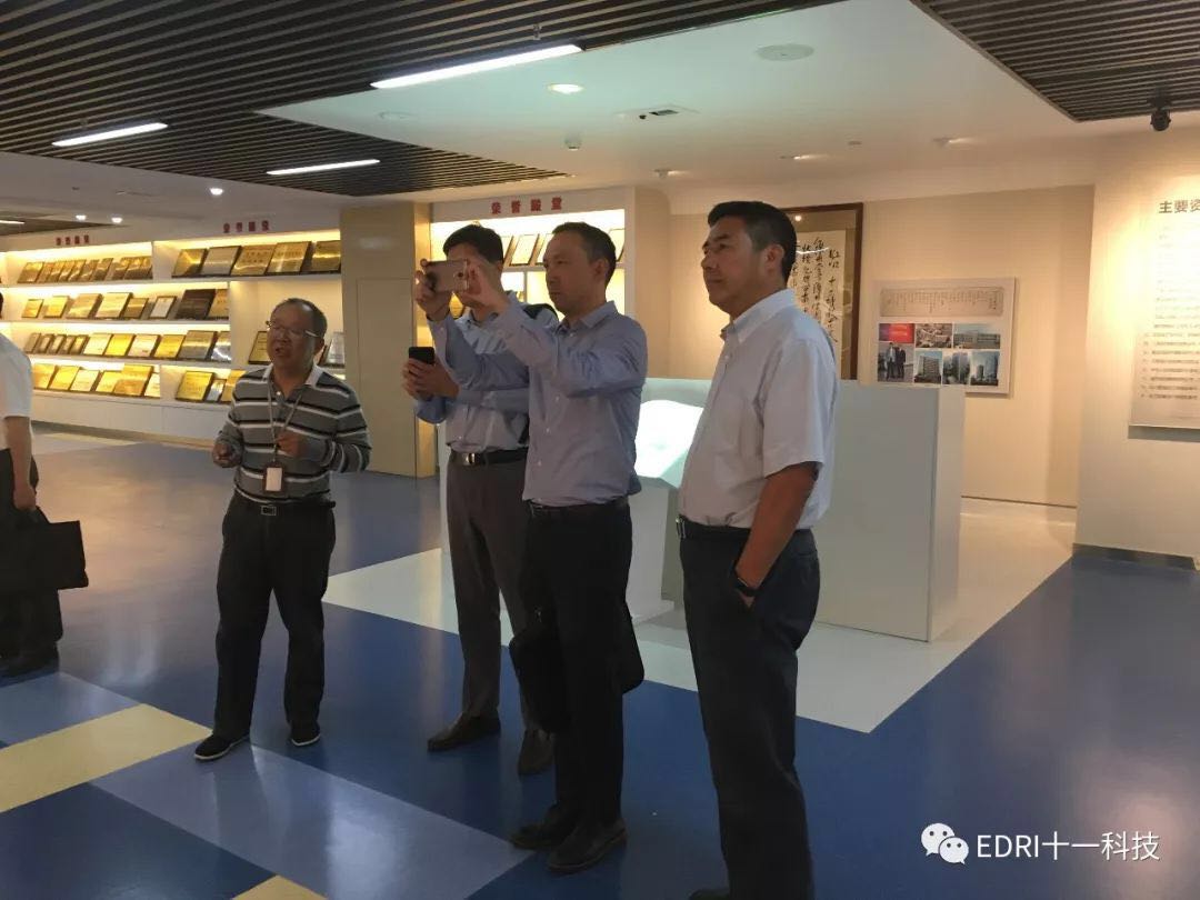 1539162949744423.jpg 3.jpg